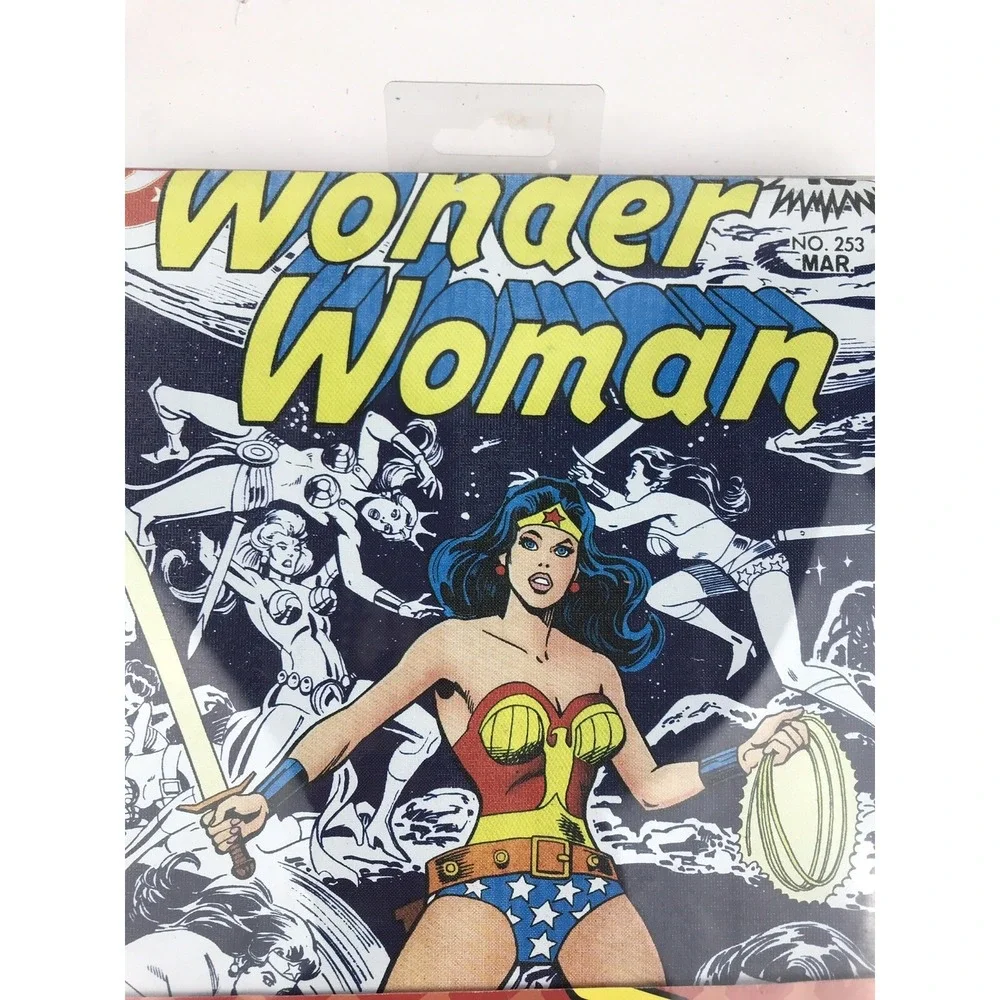 NIB TM & DC Comics Wonder Woman Folding Ipad‎ 2 And 3 Cover